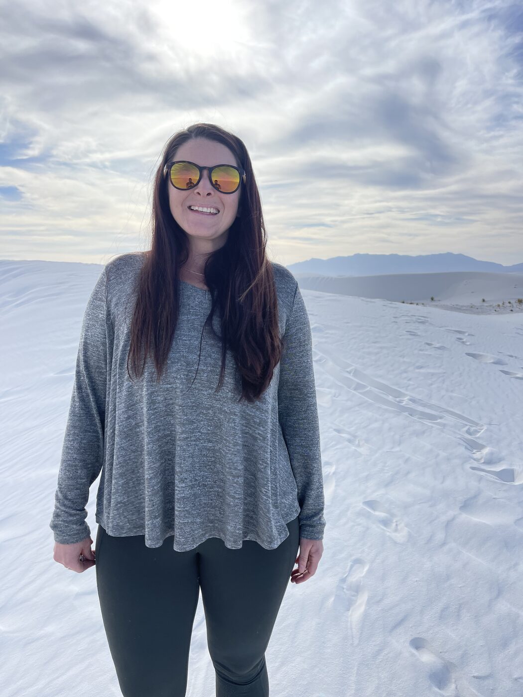 Karlee standing on the dunes at White Sands